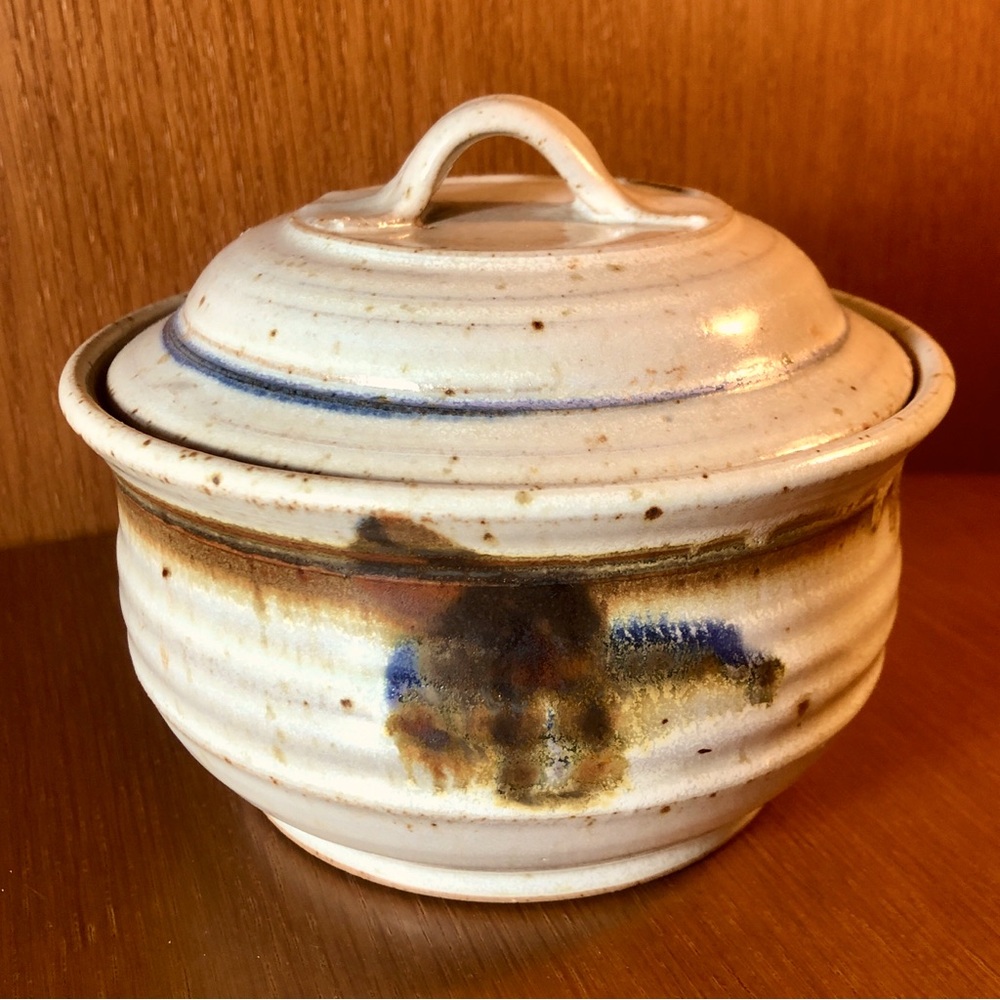 Vintage Studio Pottery Dish w/Lid ✨ Stoneware Handcrafted Glazed Ceramic Signed